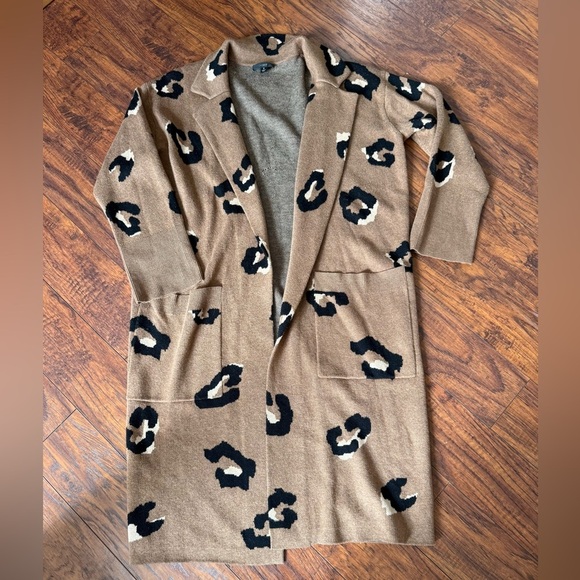 J. Crew Ella open-front long sweater-blazer in cheetah | Size Small - Picture 3 of 6